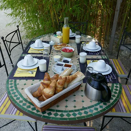 D'acanthe Bed & Breakfast Montfaucon (Gard)