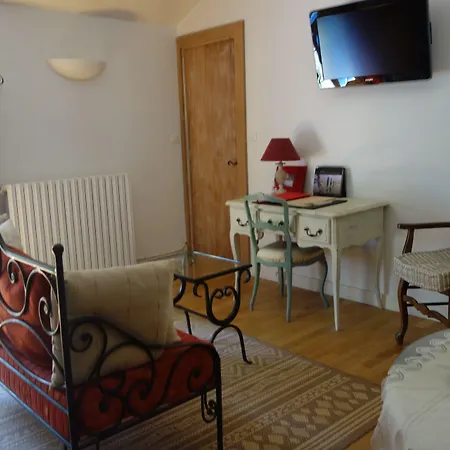D'acanthe Bed & Breakfast 3*