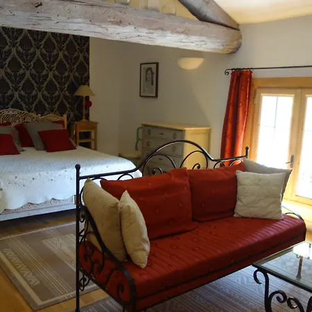 D'acanthe 3* Montfaucon (Gard)