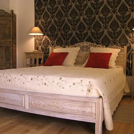 D'acanthe Bed & Breakfast