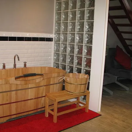 D'acanthe Bed & Breakfast Montfaucon (Gard)