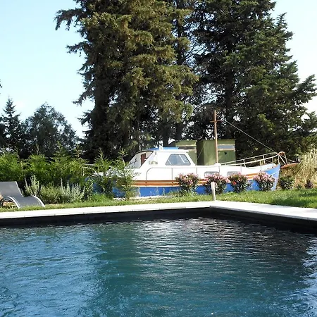 D'acanthe Bed & Breakfast 3*