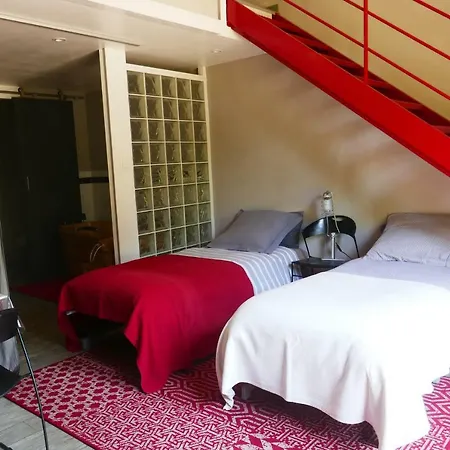Bed & Breakfast D'acanthe 3*